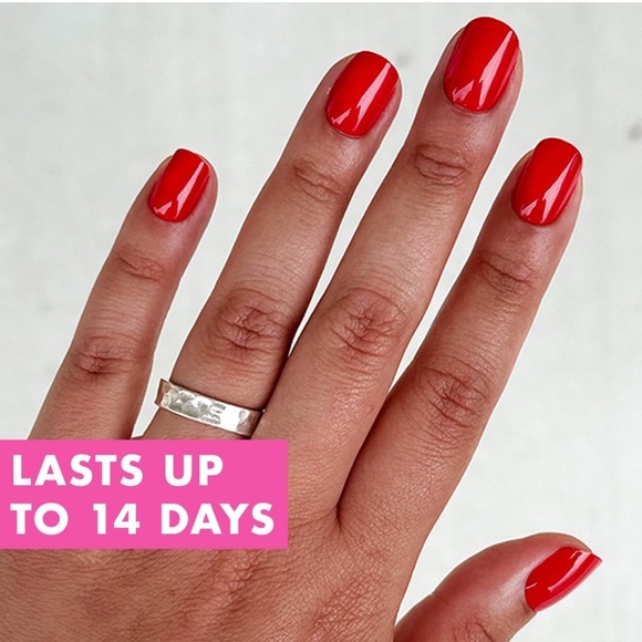 CV | Olive and June | Instant Mani Press-On Nails (Glue) | Short, Squoval - Picture 3 of 5